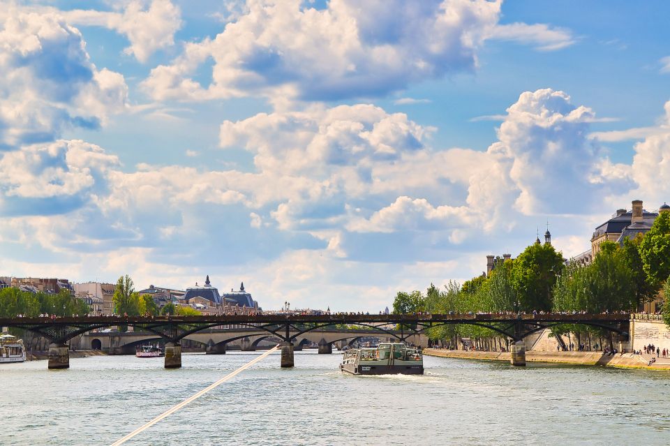 Paris: Day or Sunset Cruise with Drink, Ice Cream or Dessert - The Louvre to Grand Palais: Where the River Turns Into a Photo Route