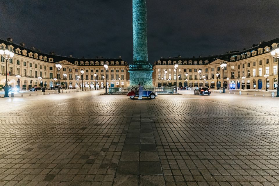 Paris: Discover Paris by Night in a Vintage Car with a Local - From the Louvre to Île de la Cité: Landmarks Without the Walking Grind