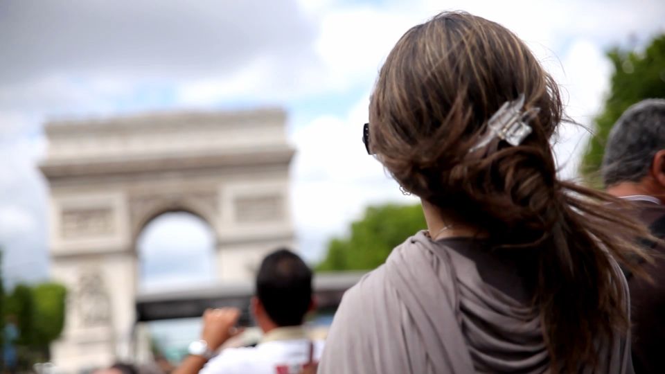 Paris: Discovery Hop-On Hop-Off and Paris by Night Tour - Using the App and Knowing Your Meeting Points