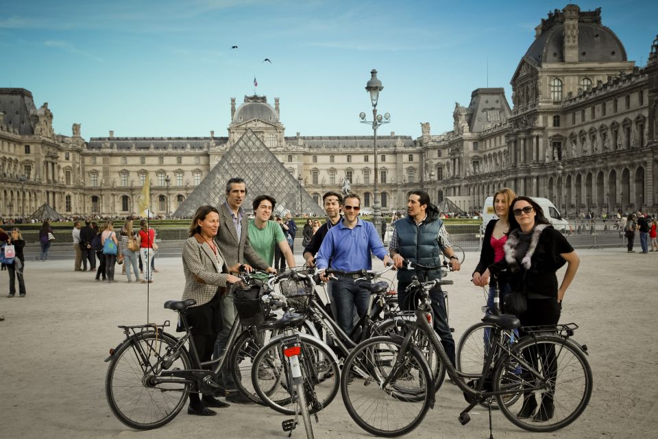 Paris: E-bike tour - Monumental and Hidden Paris - Louvre to Palais-Royal: classic monuments, guided orientation