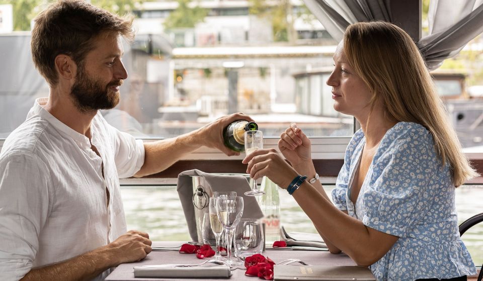 Paris: Early Evening Dinner Cruise on the River Seine - Who This Seine Dinner Cruise Fits Best (and Who Should Skip It)
