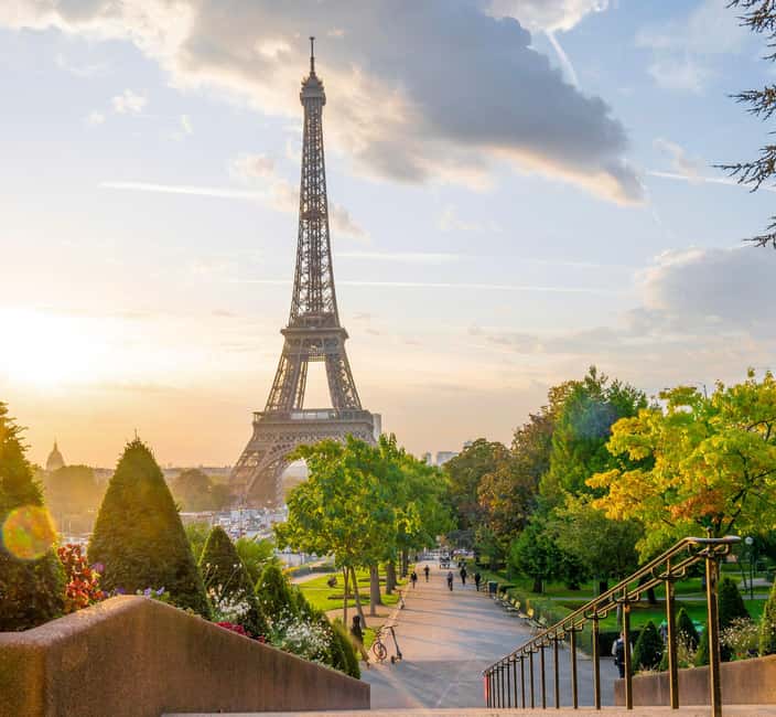 Paris: Eiffel Tower 2nd Floor or Summit Access - Second Floor by elevator: the view plan that saves your energy