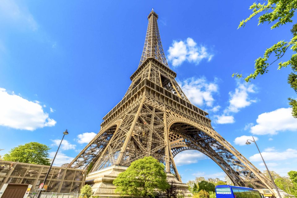 Paris: Eiffel Tower Access by Elevator & Seine River Cruise - Cruise Ticket Timing: What You Need to Know Before You Go