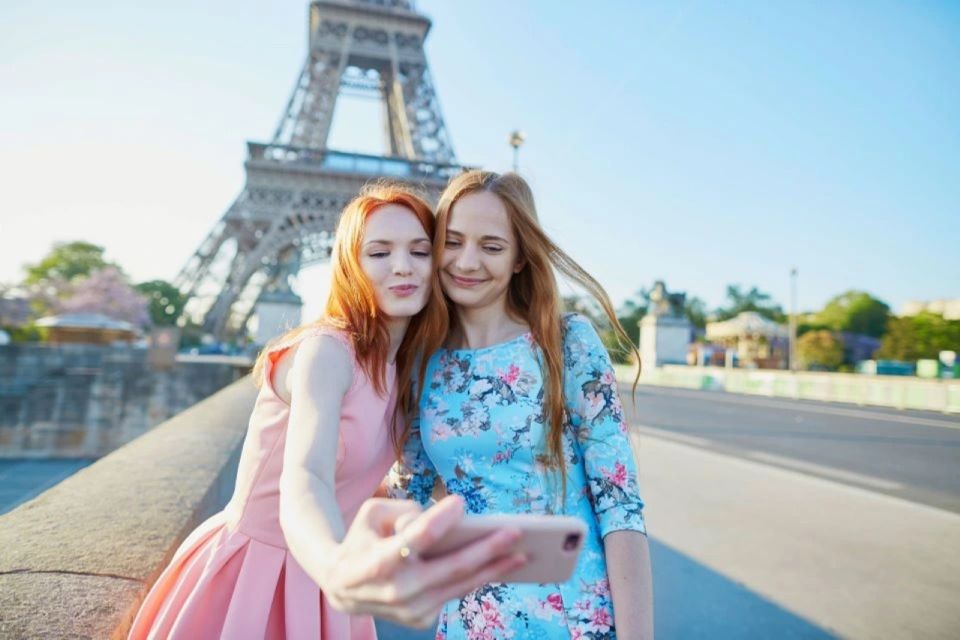 Paris: Eiffel Tower Entry Ticket with Optional Summit Access - Who this experience fits best