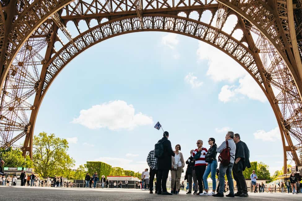 Paris: Eiffel Tower Fully Guided Tour with Summit Option - Eiffel Tower With a Guide: Why the 2nd Floor Is the Sweet Spot