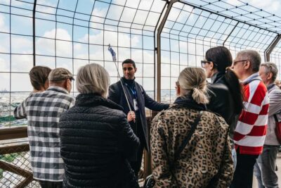 Paris: Eiffel Tower Fully Guided Tour with Summit Option - Where You Meet Matters More Than You Think