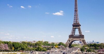 Paris: Eiffel Tower Summit Floor Ticket & Seine River Cruise - The Hosted Tower Portion: Where the Host Helps (and Where You Go Solo)