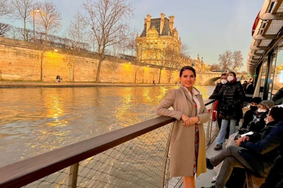Paris: Eiffel Tower Summit Floor Ticket & Seine River Cruise - Turning the Tower Visit Into a Flexible Day Plan