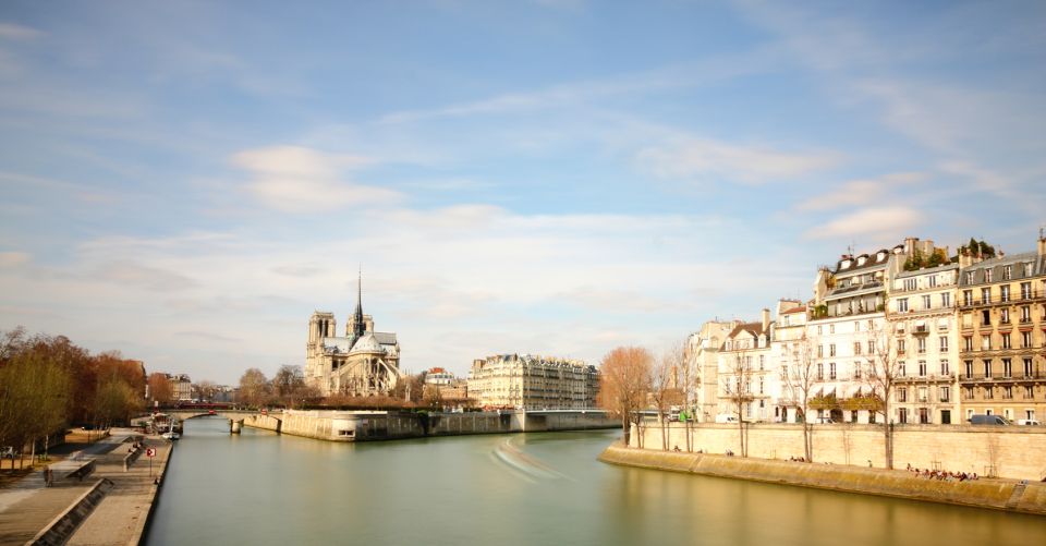 Paris: Eiffel Tower Tour & Seine River Cruise Tour - The Eiffel Tower 2nd floor: the best first big-city view