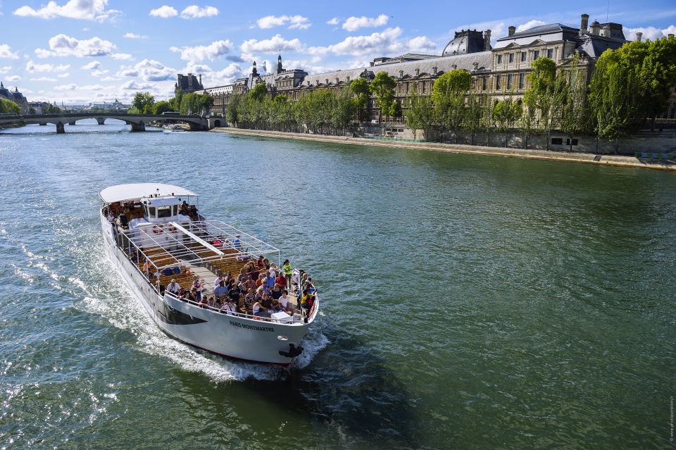 Paris: Family-Friendly River Seine Guided Cruise - Who should book this Seine cruise?
