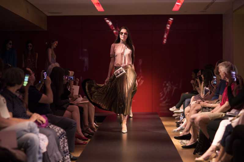Paris: Fashion Show at Galeries Lafayette Haussmann - Finding Salon Opéra on the 4th Floor (La Coupole) Without Getting Lost