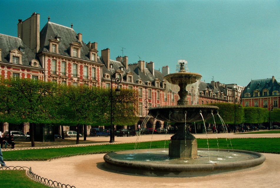 Paris: French Revolution Walking Tour - Conspiracy, courts, and the guillotine: what you actually learn