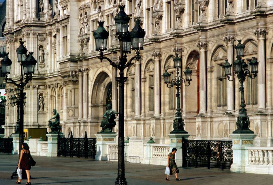 Paris: French Revolution Walking Tour - Guide energy, pacing, and questions: why the best reviews keep matching