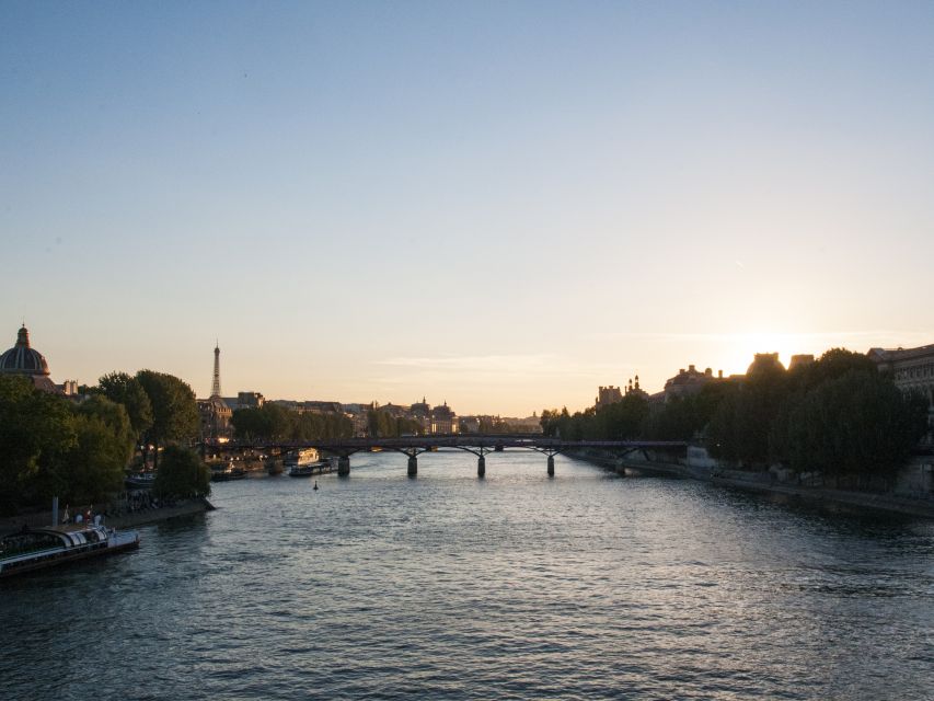 Paris: Ghosts, Legends & Mysteries Evening Walking Tour - Fontaine des Innocents: Where the City Looks Peaceful and the Past Doesn’t