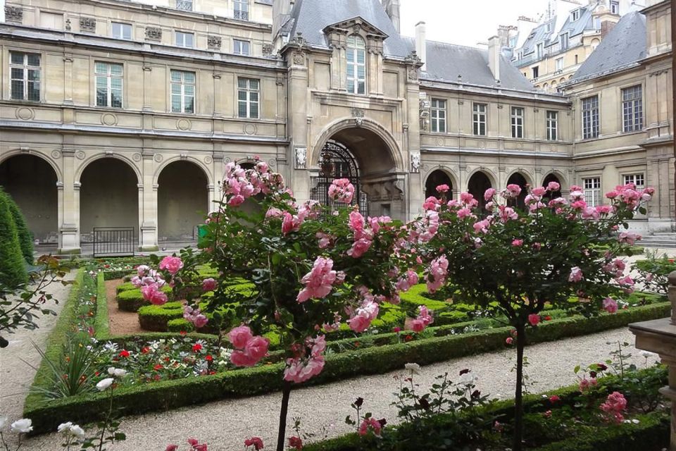 Paris: Guided tour of Marais in German - Price and what you actually get for about $94 per person