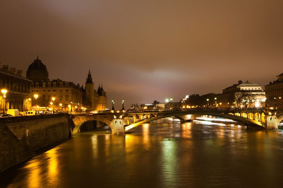 Paris: Illuminated Walking Tour - Opéra Garnier to La Madeleine: Monument Lighting as a Story