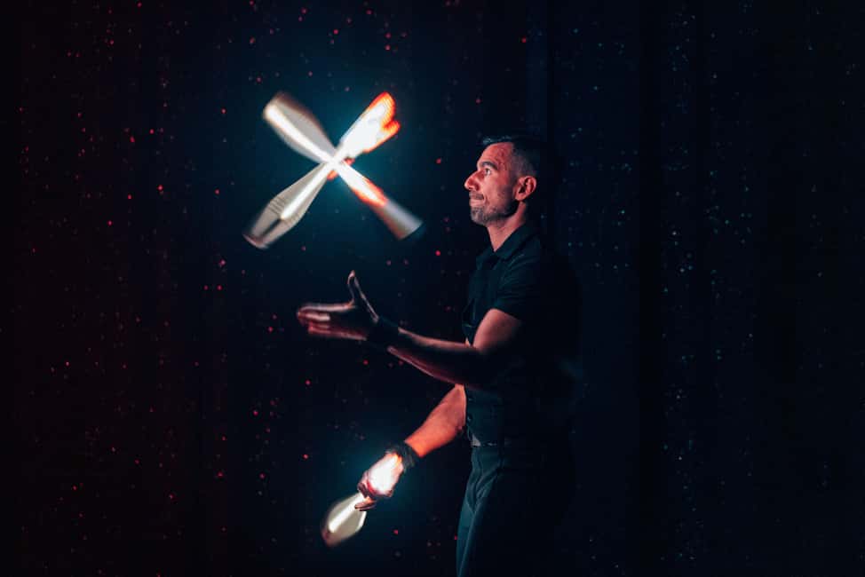 Paris: La Nouvelle Eve Cabaret Show with Champagne - Modern choreography, comedy, and audience clapping