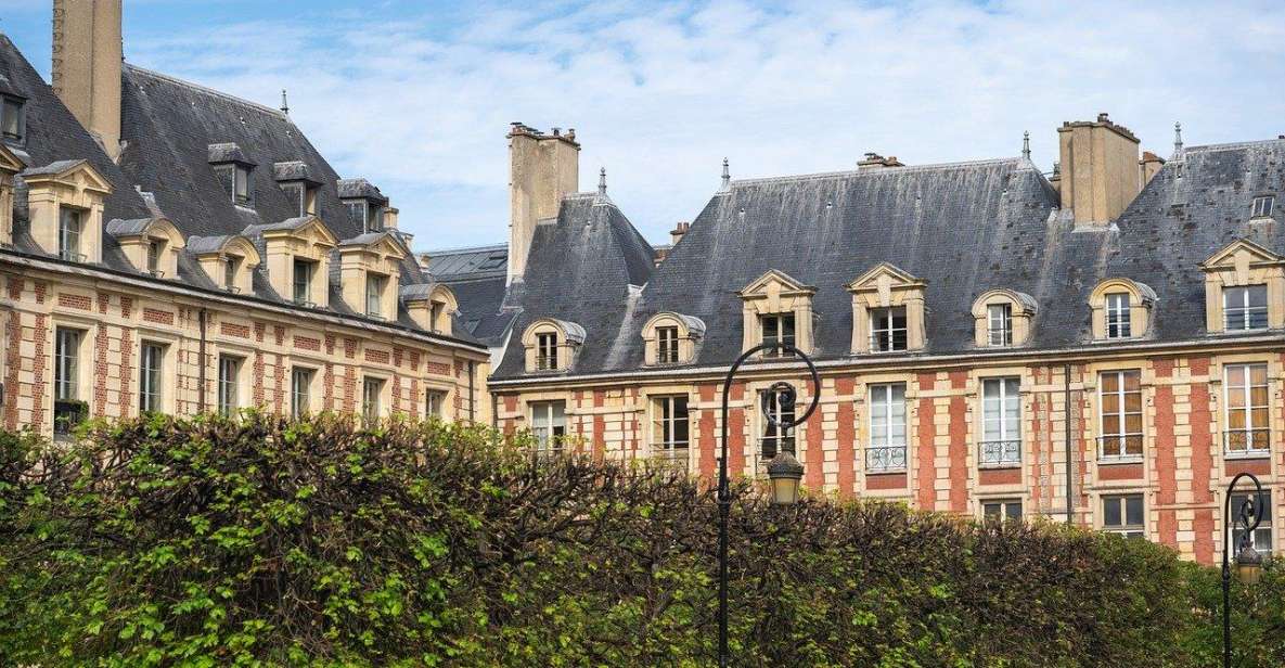 Paris: Le Marais Highlights Guided Small Group Walking Tour - Hôtel de Sully and Saint-Paul Church: the 1600s meet the long memory
