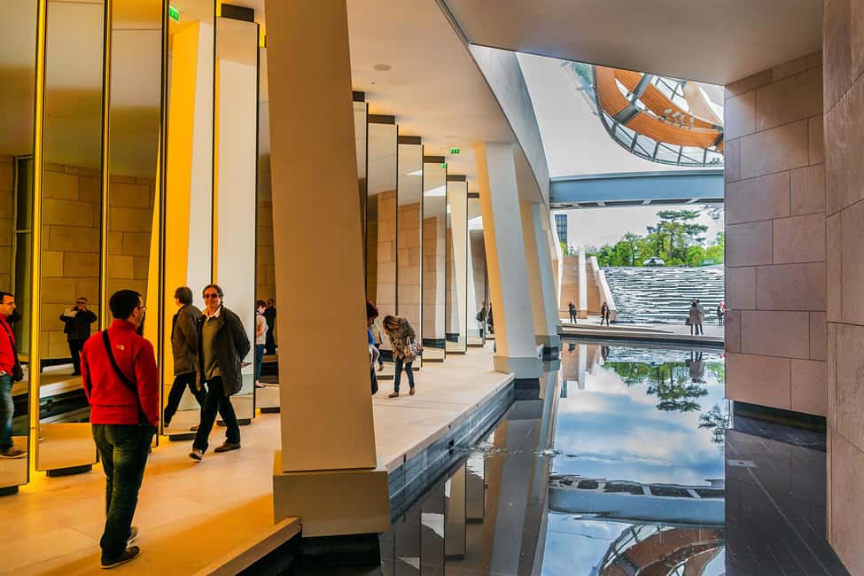 Paris: Louis Vuitton Foundation Exterior Tour with Entry - Key Points That Matter Before You Go