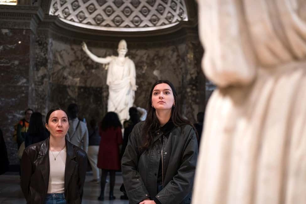 Paris: Louvre Masterpieces Tour with Pre-Reserved Tickets - After your tour: use the leftover time wisely