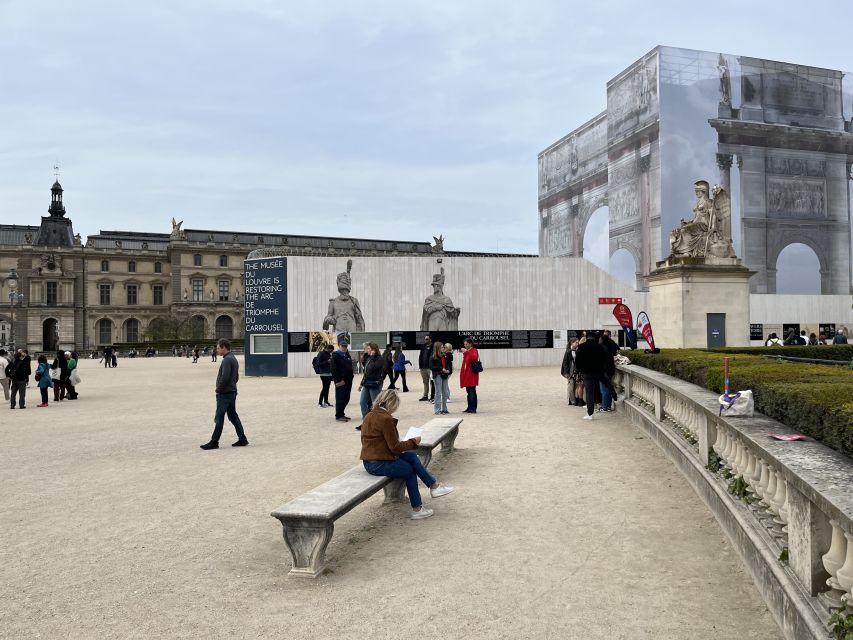 Paris: Louvre Museum Guided Tour - The Louvre layout hack: Medieval fortress feel and the Pyramid view