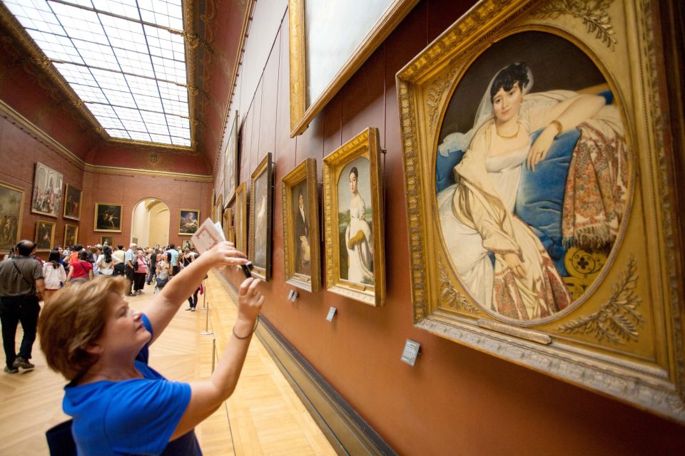 Paris: Louvre Museum Guided Tour - Timing notes: Louvre closing hours and why 2 hours inside flies by