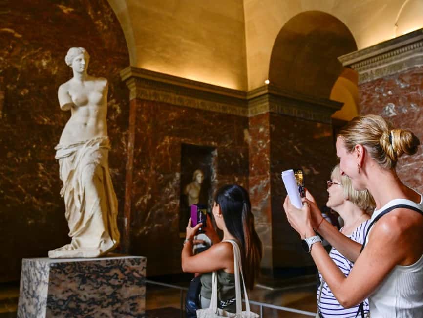Paris: Louvre Museum Guided Tour with Skip-the-Ticket-Line - Price and Value: Is $76 a Smart Use of Your Time?