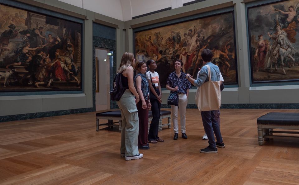 Paris: Louvre Museum Highlights and Mona Lisa Tour - Underground galleries and the Louvre’s older bones