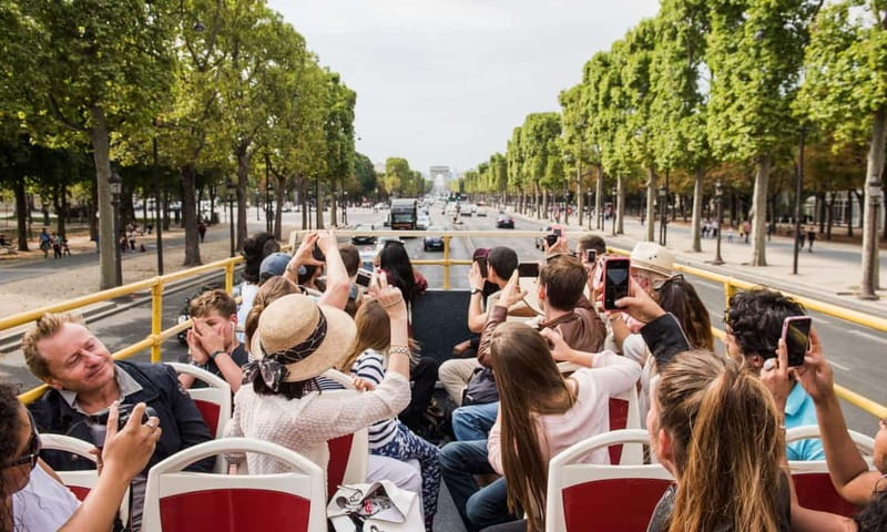 Paris: Louvre Museum Ticket with Audio guide - Key things to know before you go