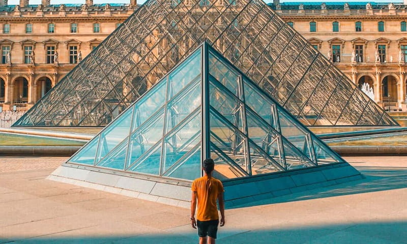 Paris: Louvre Museum Ticket with Audio guide - Getting into the Louvre without a meeting point