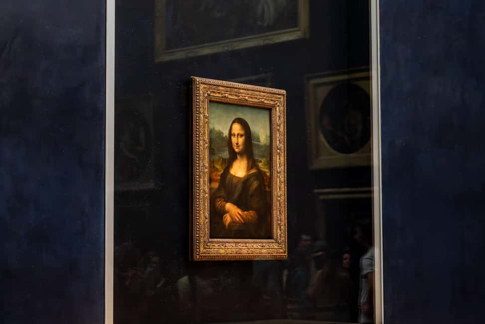 Paris: Louvre Must-See Tour with Reserved Entry Ticket - Group Size, Guide Fit, and Crowd Management