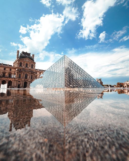 Paris: Louvre Ticket with Audioguide App and Seine Cruise - Louvre first: why the audioguide works better than you think