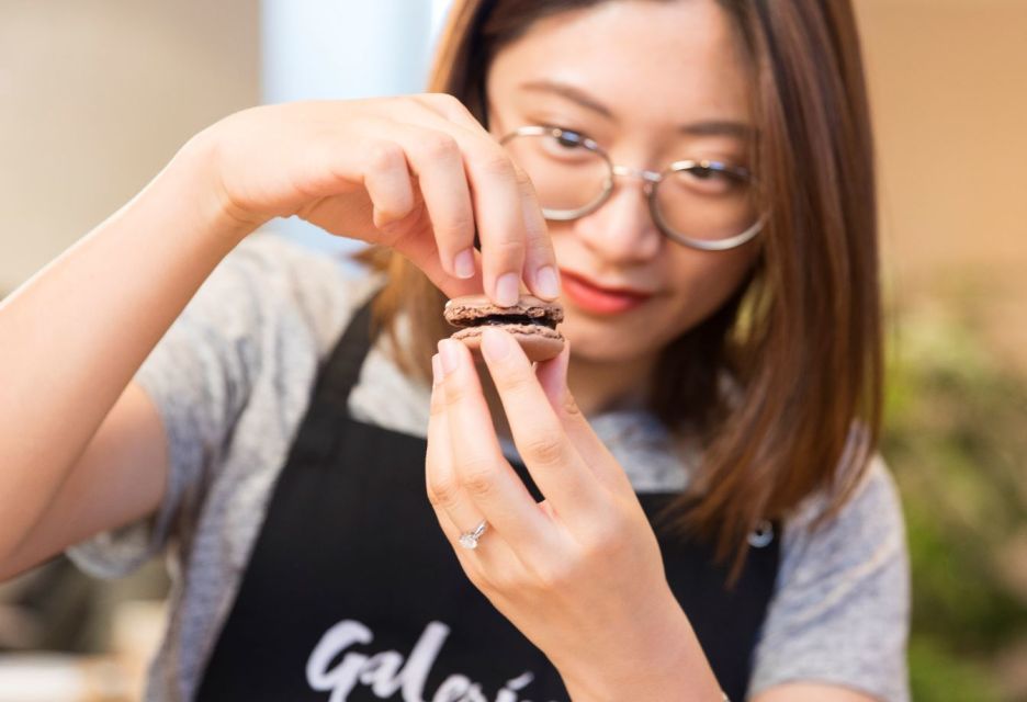 Paris: Macaron Class at Galeries Lafayette - The Chef Factor: Tips That Turn a Tricky Cookie Into a Skill