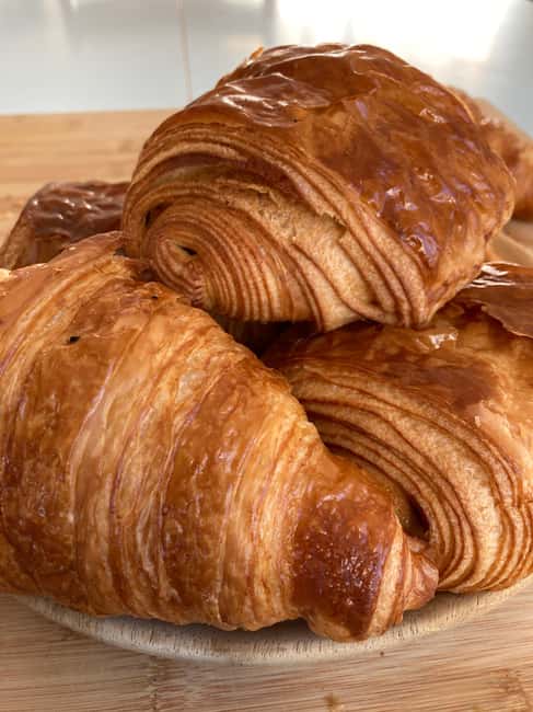 Paris: Macaron, Croissant or Pastry Class with a French Chef - French tarts: a 3-hour focus for pastry people