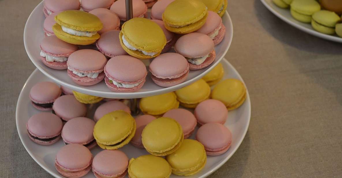 Paris: Macarons Class, Teatime and To-Go Box - The 3-hour flow: from piping station to tea stories