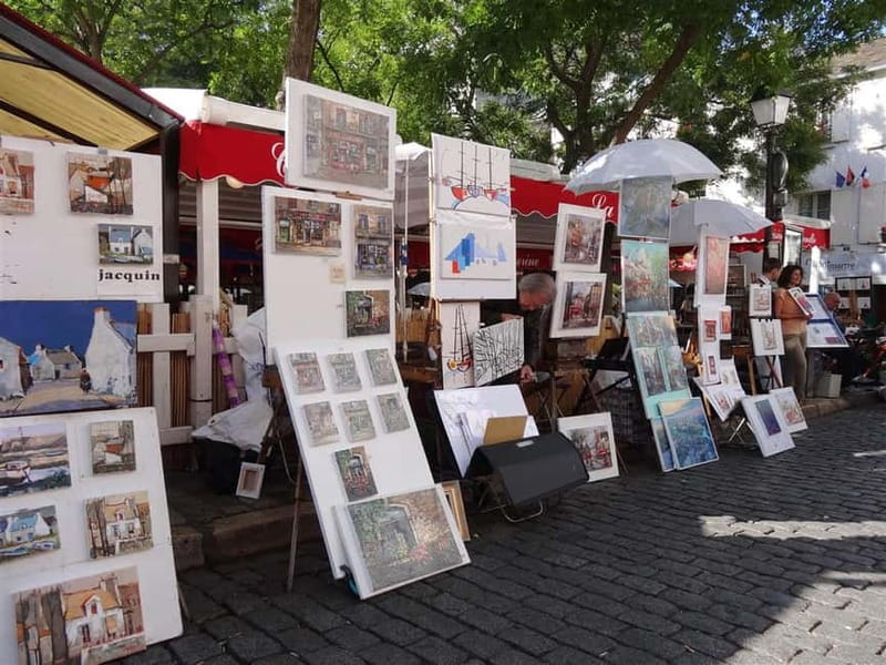 Paris Montmartre: 2-Hour City Tour in German - Time, walking style, and what to wear