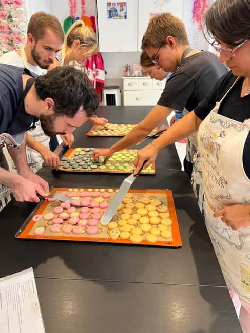 Paris: Montmartre Macaron Baking Workshop - Key things that make this workshop worth your time