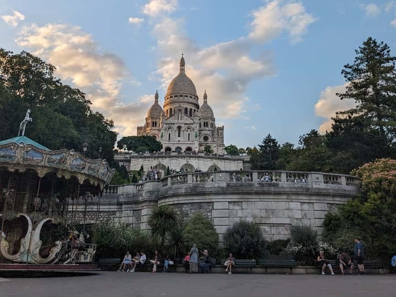 Paris: Montmartre/Pigalle Foodie Tour with Tastings - Guides Make the Difference: From Manon to Louis to Dorine