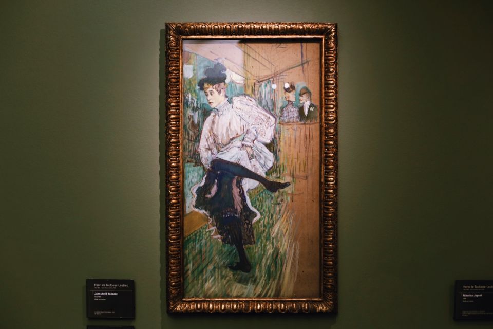 Paris: Musée d'Orsay Guided Tour with Ticket - The guide is the product here, and it shows