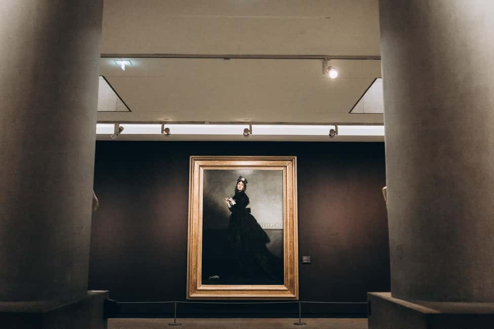 Paris: Musée d’Orsay Ticket and Guided Tour - The Orsay story you hear in the main hall (the station-to-museum moment)