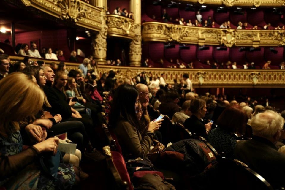 Paris: Opera Garnier and Seine River Cruise Tickets - The Seine cruise (1 hour) from Port de la Bourdonnais: what to expect