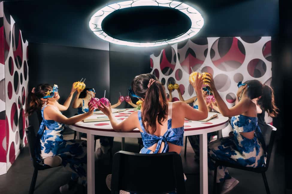 Paris: Paradox Museum Entrance Tickets - Price and timing: fitting an 84-minute plan into Paris