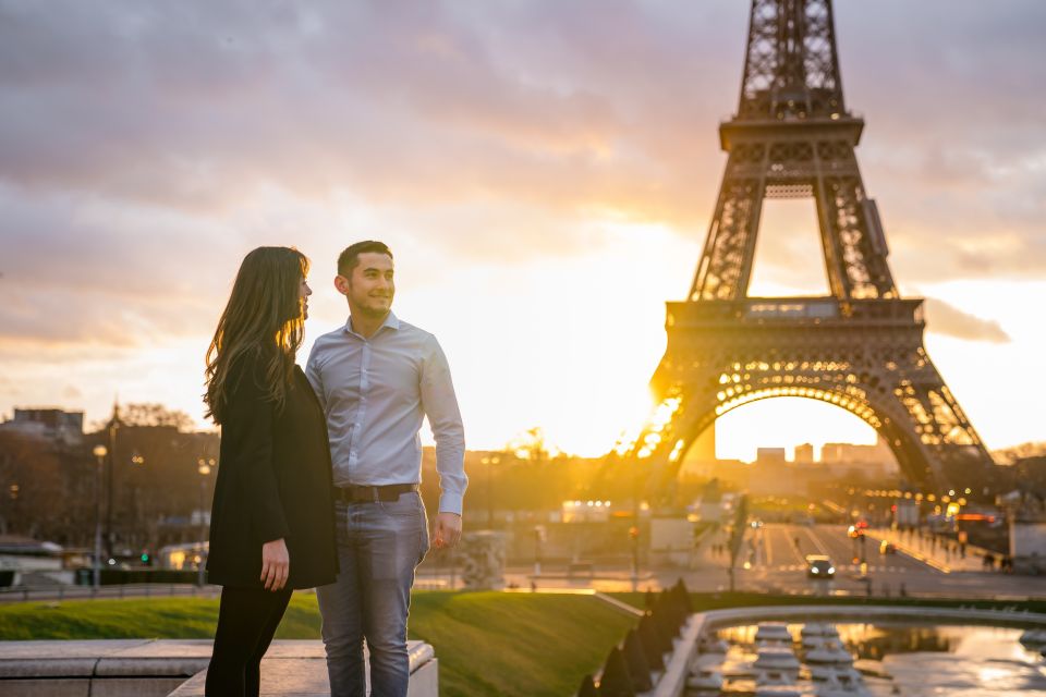 Paris: Photo Shoot with a Private Travel Photographer - How this private photo shoot helps you look like you belong in Paris