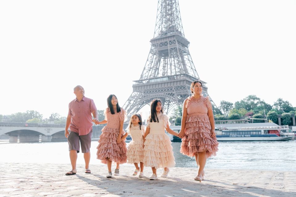 Paris: Photo Shoot with a Private Travel Photographer - Price and value: is $229 per group up to 6 fair?