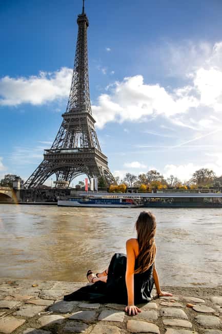 Paris: Photoshoot Around Eiffel Tower with 55 Edited Photos - Meeting at Trocadéro: start where Paris looks best