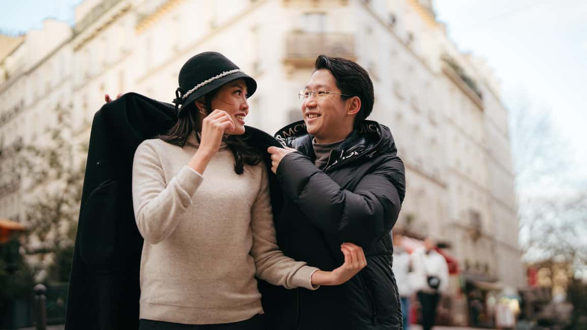 Paris: Premium Professional Photo Shoot - Timing, Crowds, and Rain: How to Set Yourself Up for Great Results
