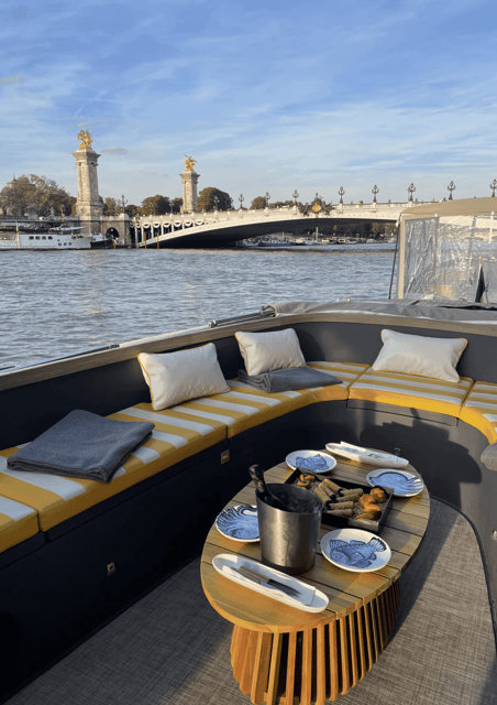 Paris : Prestige cruises on the Seine - The 100% electric boats: Marinella and Vernazza in plain terms