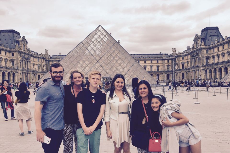 Paris: Private Customized Tour with a Local Guide - Key highlights at a glance