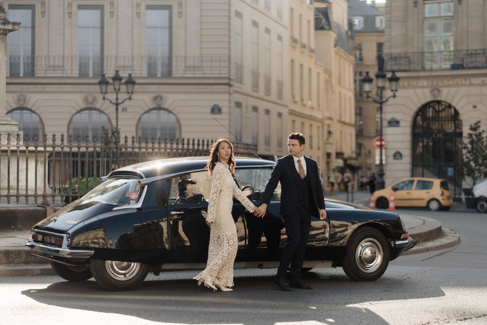 Paris: Private Guided City Tour in a Traction Avant or DS 21 - Art, palaces, and ceremonial streets: Invalides to the Grand Palais area