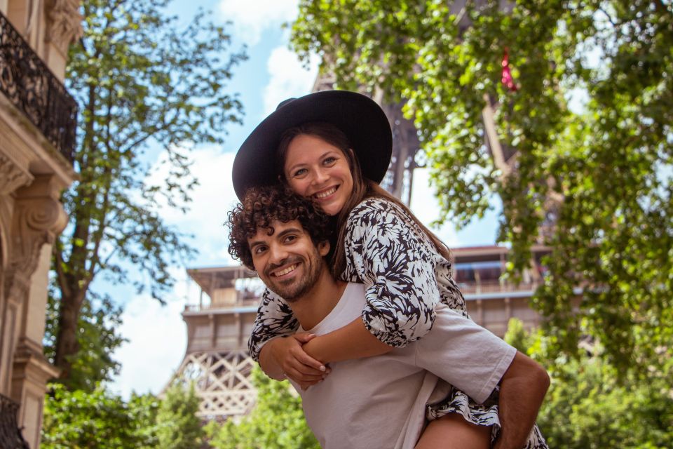 Paris: Private Photoshoot at the Eiffel Tower - Your 48-hour edited gallery: fast, secure, and easy to download